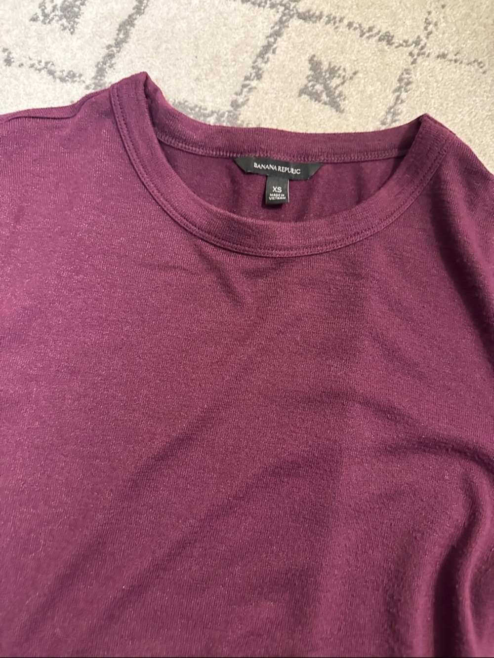 Banana Republic Plum Crewneck long sleeve Jersey